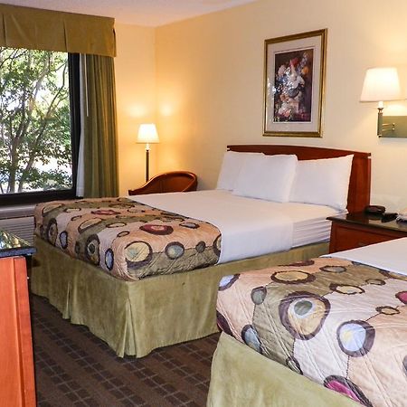 Regency Hotel & Conference Center Jackson Bagian luar foto