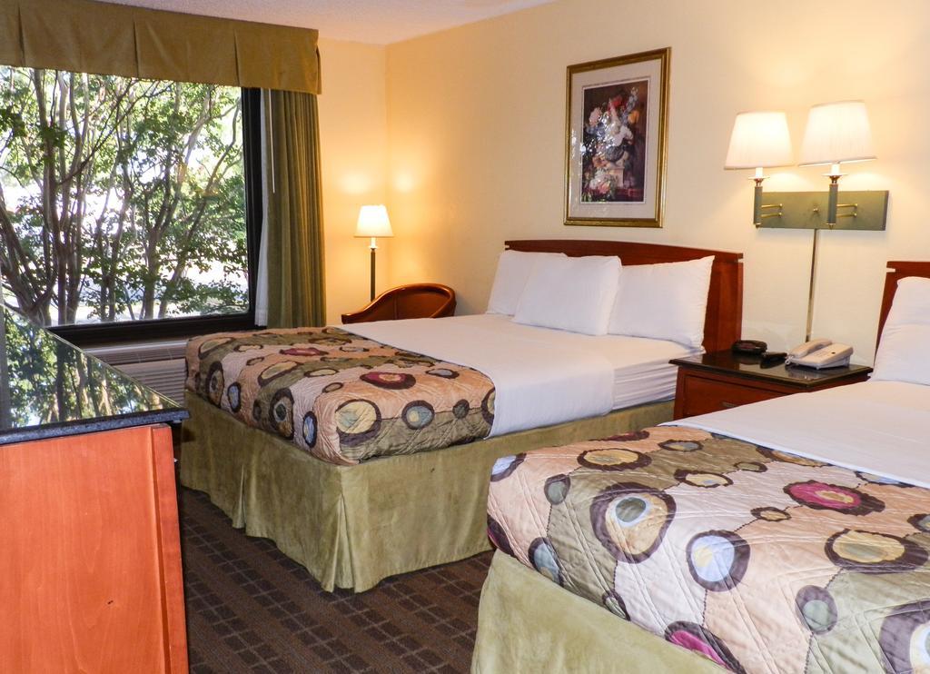 Regency Hotel & Conference Center Jackson Bagian luar foto