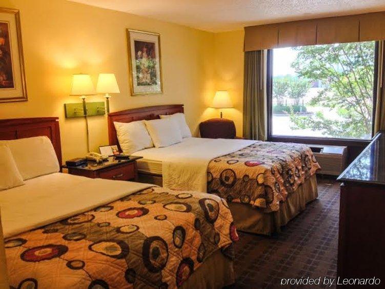 Regency Hotel & Conference Center Jackson Bagian luar foto