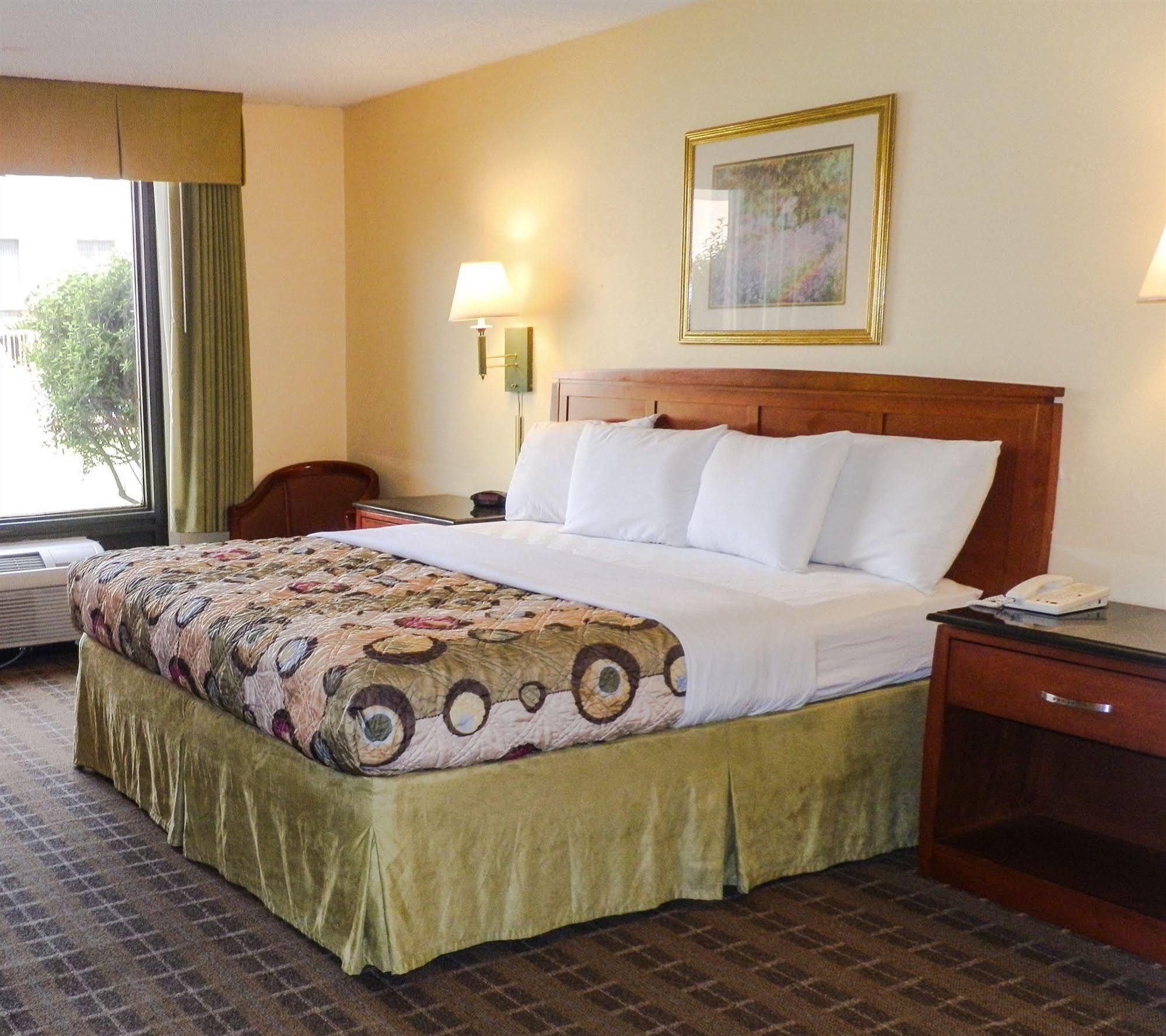 Regency Hotel & Conference Center Jackson Bagian luar foto